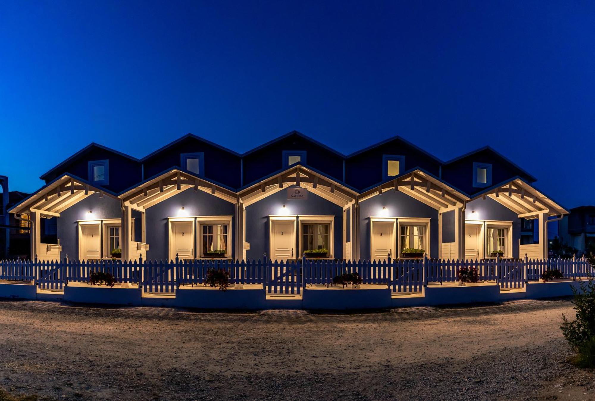 Nafsika Suites (Adults Only) Nea Moudania Eksteriør billede